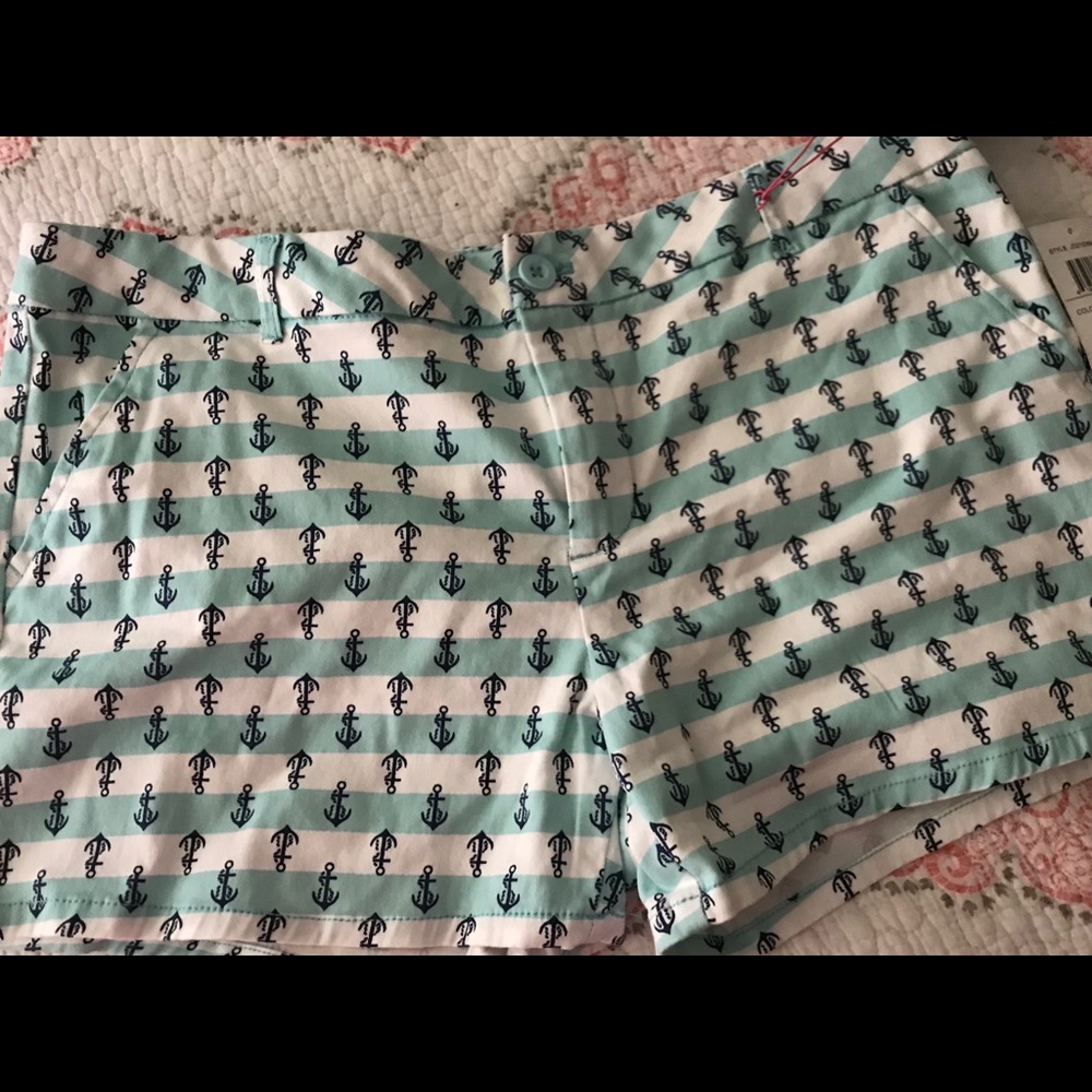 Anchor shorts